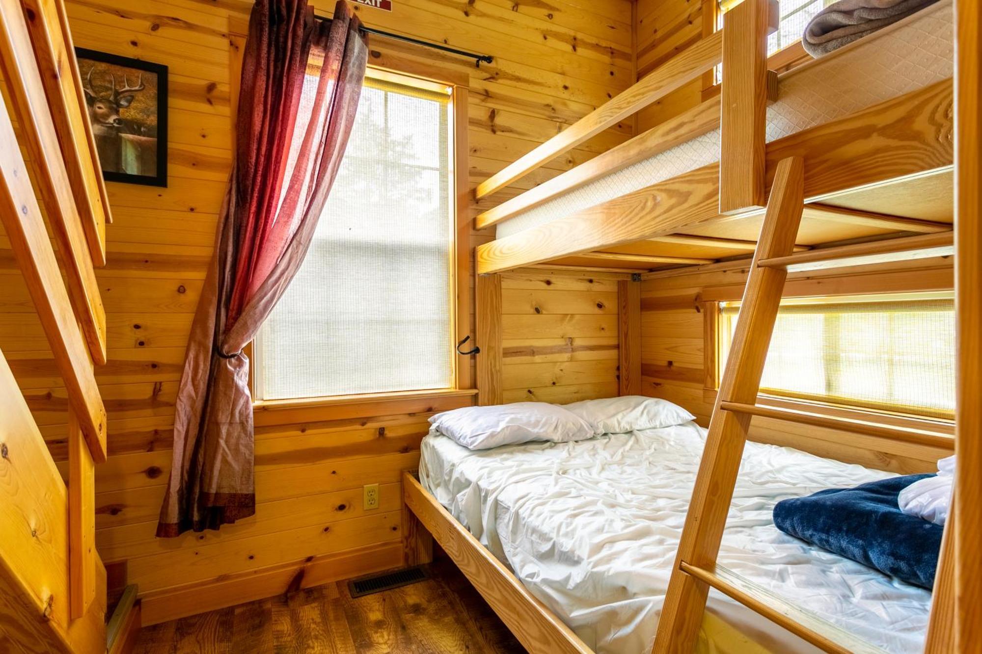 Drummer Boy Camping Resort Геттисберг Номер фото